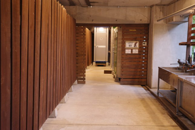 お手洗いはきれい