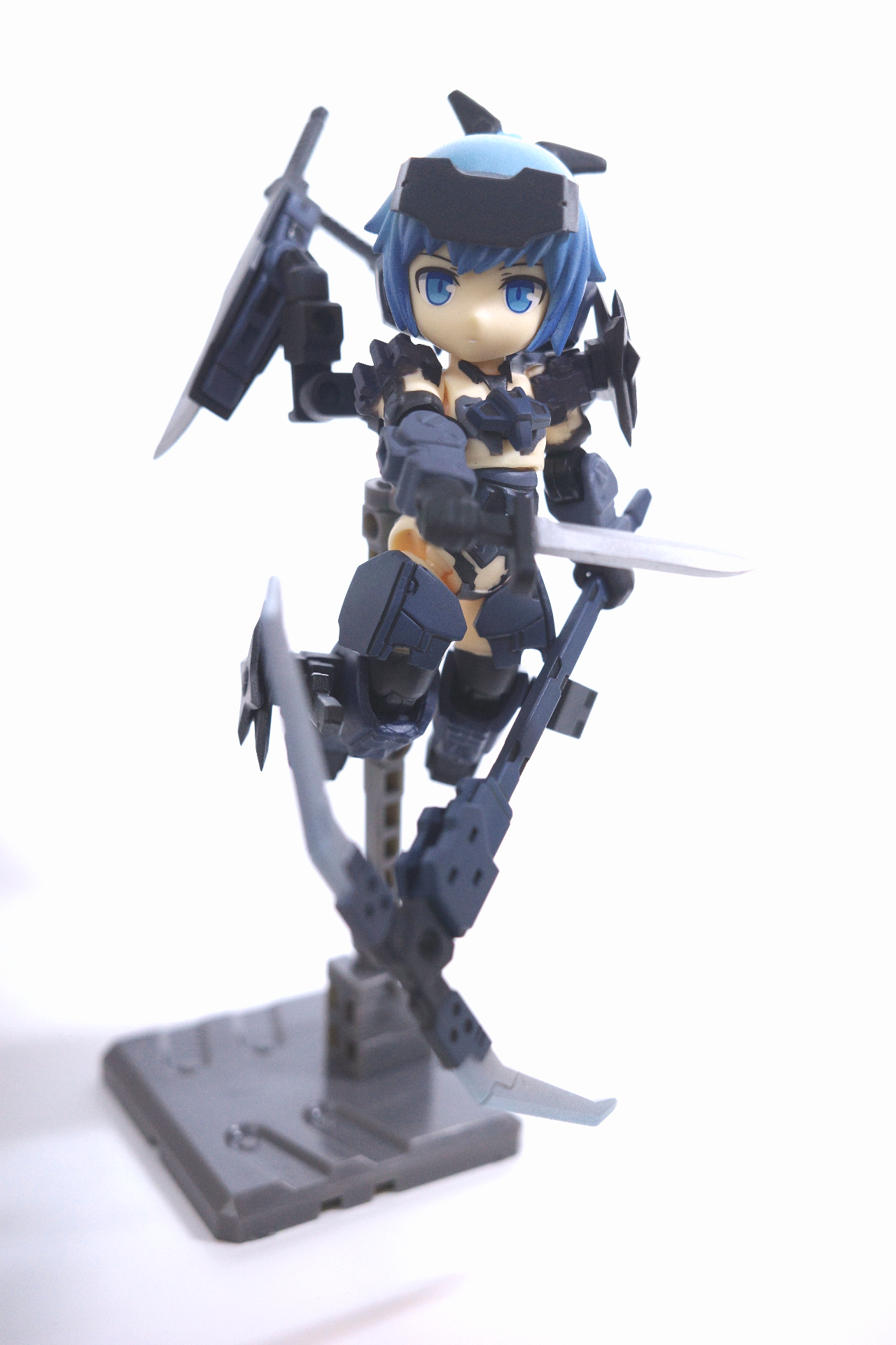 デスクトップアーミー　塗装後の迅雷ちゃん。