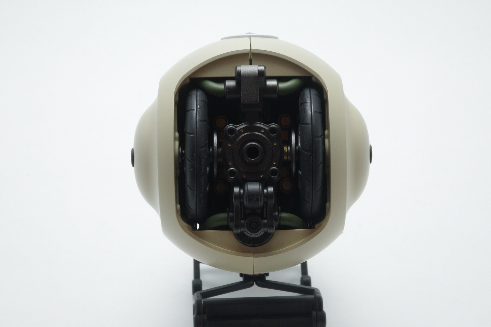 意外なところが見えるぶん、角に注意。